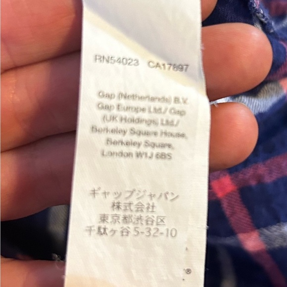 Gap shirt - Picture 7 of 7